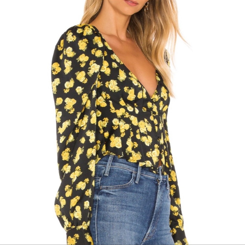 Trade/Sell For Love and Lemons 🍋 Elisa Top Medium (Fits small)🌺🌈💖